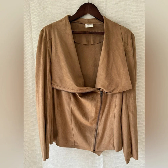 Mote Soft Tan Camel Faux Suede Full Zip Flowy Angled Drapey Lapels Moto Jacket M - Picture 2 of 6